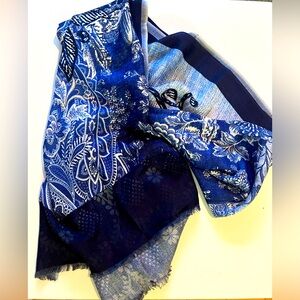 Paisley printed scarf